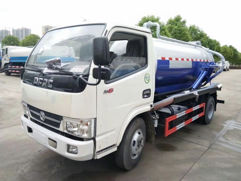 東風多利卡5方吸污車-5立方吸污車 東風多利卡5方吸污車-5立方吸污車