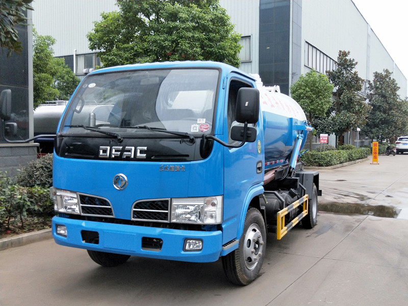 東風(fēng)福瑞卡吸污車-3-5方吸污車 東風(fēng)福瑞卡吸污車-3-5方吸污車