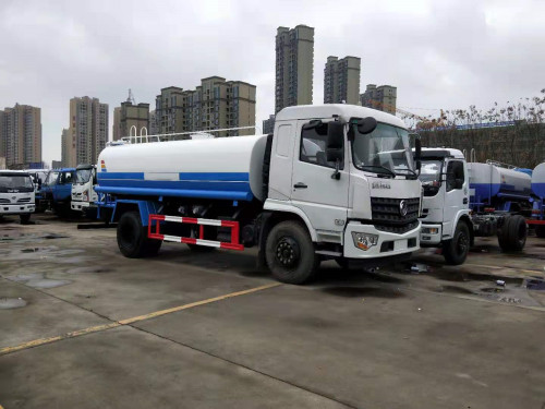 東風灑水車廠家 東風灑水車廠家