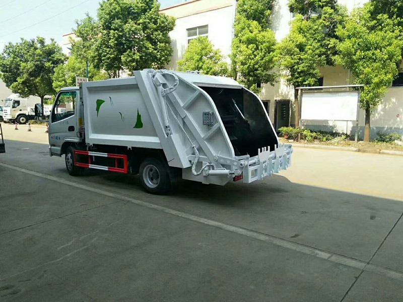 凱馬壓縮試垃圾車 凱馬壓縮試垃圾車
