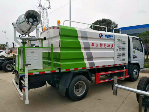 國(guó)六5噸灑水噴霧車(chē) 國(guó)六5噸灑水噴霧車(chē)