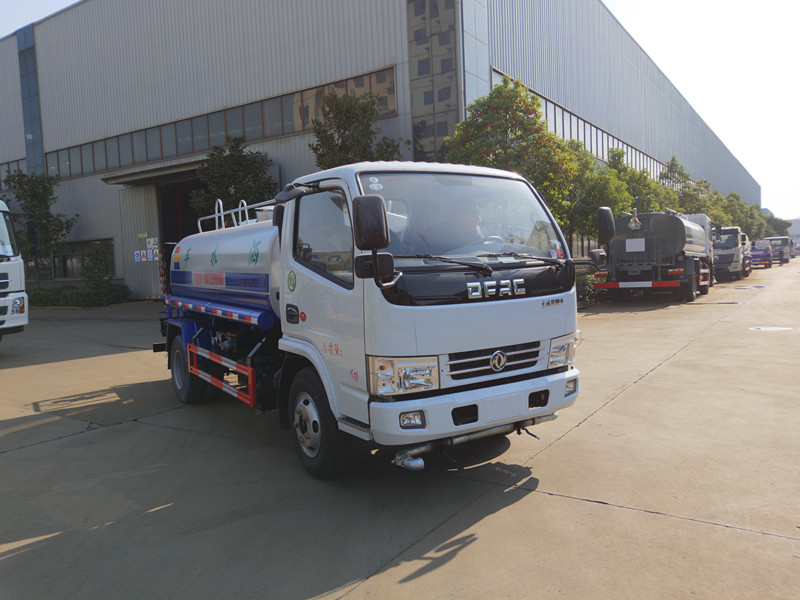 程力5噸灑水車產品參數功能配置及價格報價-程力灑水車生產廠家 程力5噸灑水車產品參數功能配置及價格報價-程力灑水車生產廠家