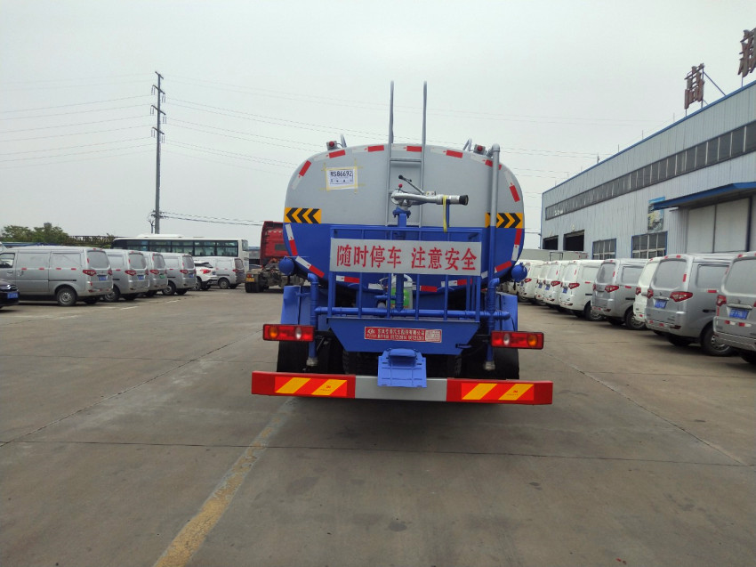 湖北程力灑水車 湖北程力灑水車