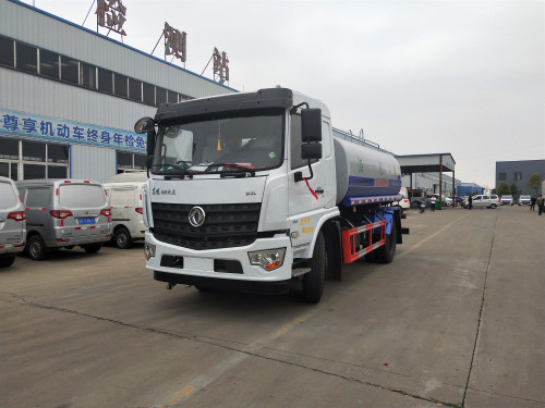 東風(fēng)專底12方灑水車現(xiàn)車廠家直銷 價格表 東風(fēng)專底12方灑水車現(xiàn)車廠家直銷 價格表