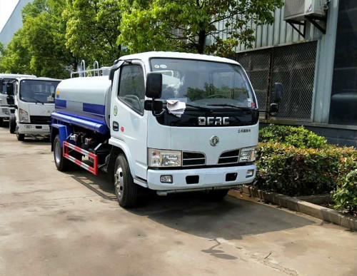 東風D6多利卡5噸灑水車-5方灑水車產(chǎn)品價格報價-多少錢一輛-湖北程力 東風D6多利卡5噸灑水車-5方灑水車產(chǎn)品價格報價-多少錢一輛-湖北程力