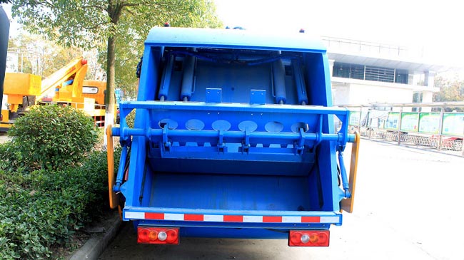 江鈴順達(dá)6方壓縮式垃圾車-6方壓縮式垃圾車 江鈴順達(dá)6方壓縮式垃圾車-6方壓縮式垃圾車