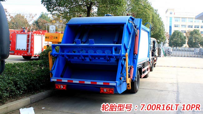 江鈴順達(dá)6方壓縮式垃圾車-6方壓縮式垃圾車 江鈴順達(dá)6方壓縮式垃圾車-6方壓縮式垃圾車