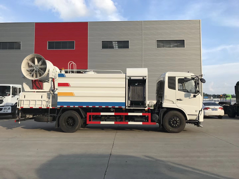 垃圾場噴霧降塵車|15立方抑塵車-湖北程力集團 垃圾場噴霧降塵車|15立方抑塵車-湖北程力集團