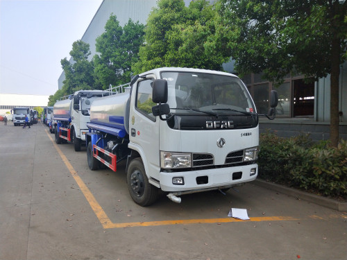 國六灑水車的價格 五方灑水車報價-湖北程力 國六灑水車的價格 五方灑水車報價-湖北程力