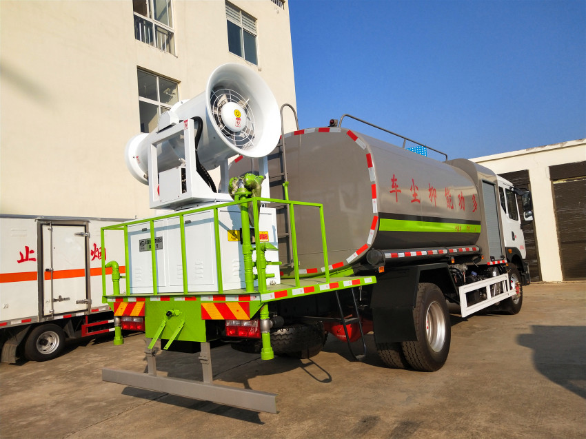 國六50米東風(fēng)D9霧炮車-12噸灑水霧炮車 國六50米東風(fēng)D9霧炮車-12噸灑水霧炮車