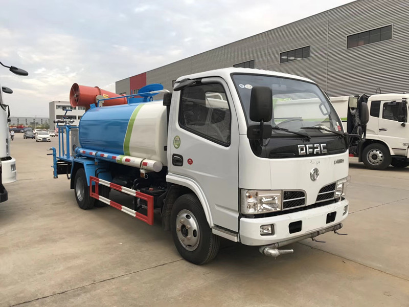 東風5噸上藍牌灑水車 東風5噸上藍牌灑水車