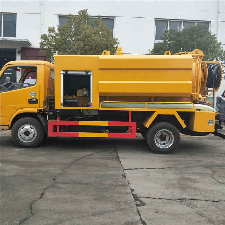 東風5方吸污車-5方吸污車價格報價-湖北程力 東風5方吸污車-5方吸污車價格報價-湖北程力