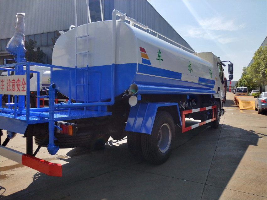 東風柳汽12噸灑水車-東風12立方灑水車 東風柳汽12噸灑水車-東風12立方灑水車