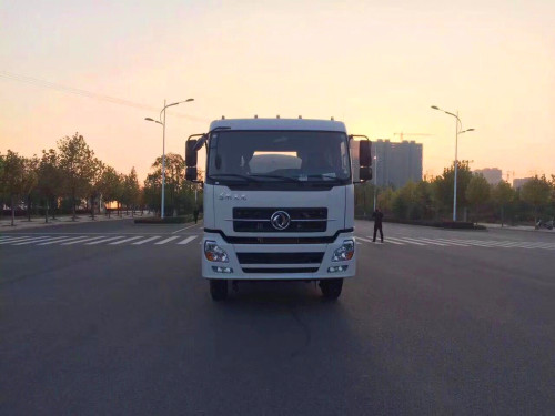 廠家直銷各種噸位的灑水車-湖北程力 廠家直銷各種噸位的灑水車-湖北程力