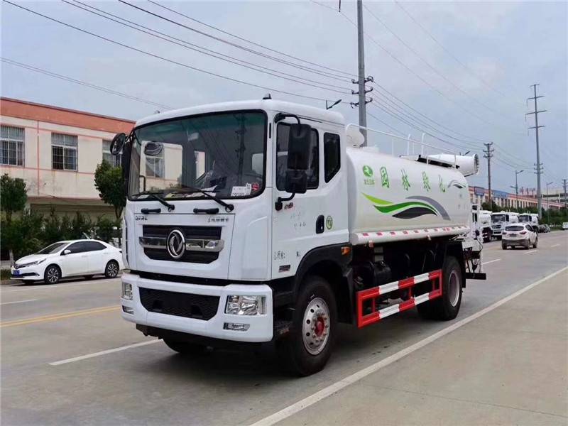 12噸灑水車 12噸灑水車