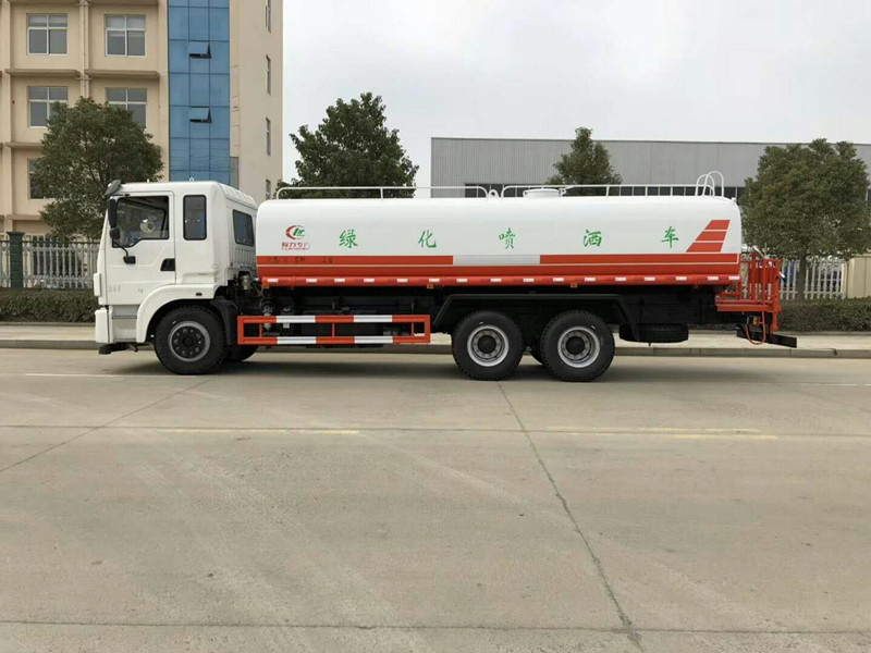 東風18噸灑水車-18立方灑水車廠家價格報價-程力灑水車生產(chǎn)廠家 東風18噸灑水車-18立方灑水車廠家價格報價-程力灑水車生產(chǎn)廠家