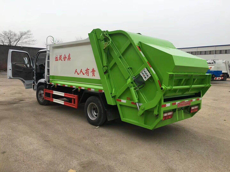 東風(fēng)小多利卡5方壓縮式垃圾車-5方壓縮式垃圾車j價(jià)格報(bào)價(jià) 東風(fēng)小多利卡5方壓縮式垃圾車-5方壓縮式垃圾車j價(jià)格報(bào)價(jià)