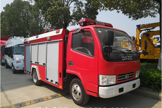 東風小型消防車-藍牌消防車 東風小型消防車-藍牌消防車