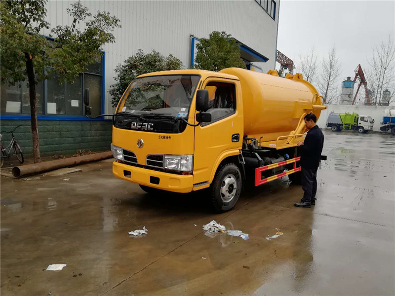東風5噸吸污車-吸糞車-程力威牌CLW5071GXW6型吸污車 東風5噸吸污車-吸糞車-程力威牌CLW5071GXW6型吸污車