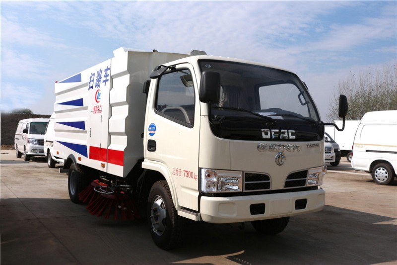 掃路車掃刷磨損嚴(yán)重的主要原因和多久更換一次-程力掃路車生產(chǎn)廠家 掃路車掃刷磨損嚴(yán)重的主要原因和多久更換一次-程力掃路車生產(chǎn)廠家