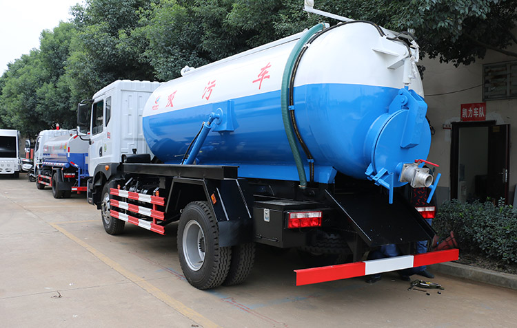 陜汽軒德12方吸污車-陜汽12方吸污車廠家直銷-程力吸污車生產廠家 陜汽軒德12方吸污車-陜汽12方吸污車廠家直銷-程力吸污車生產廠家