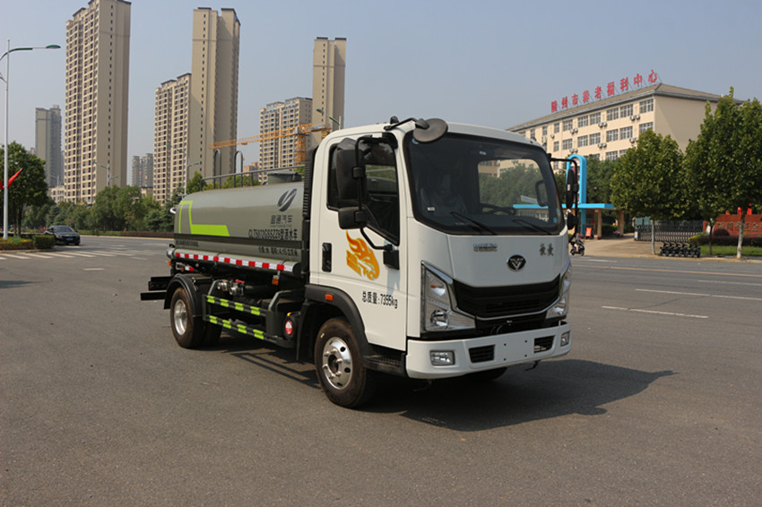 重汽5噸灑水車 重汽5噸灑水車