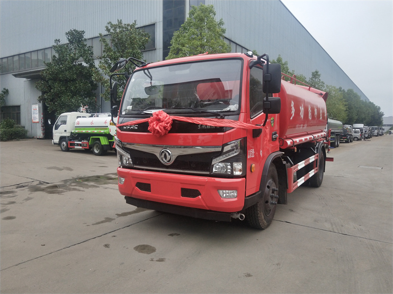 東風10噸霧炮灑水車 東風10噸霧炮灑水車
