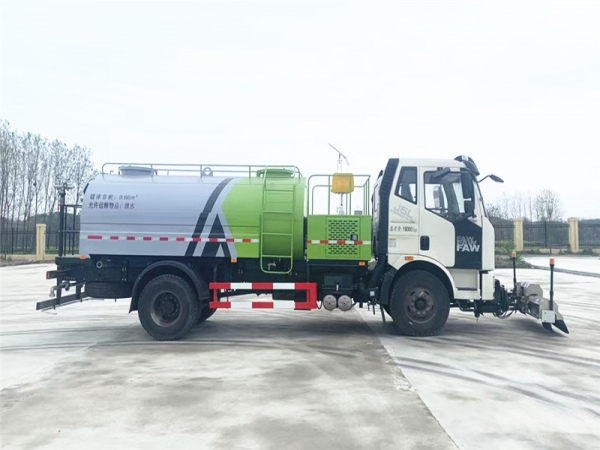 國(guó)六解放10方路面清洗車 國(guó)六解放10方路面清洗車