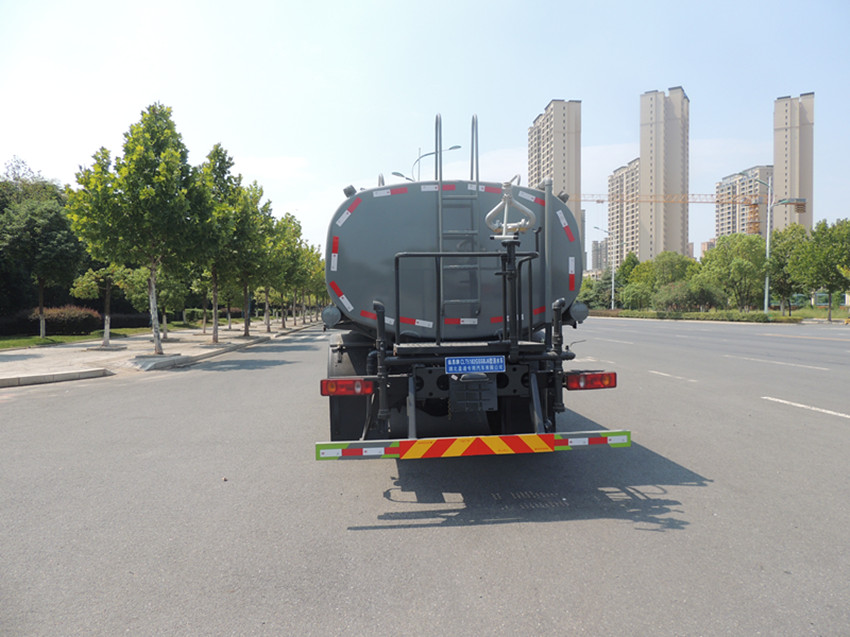 東風12噸灑水車 東風12噸灑水車