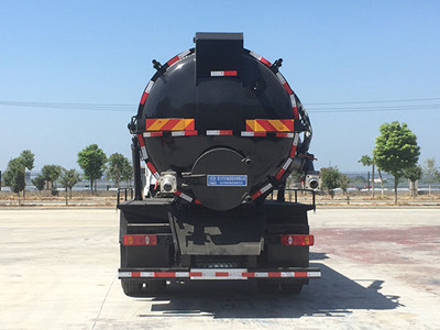 程力牌CL5180GXWZH6型吸污車 程力牌CL5180GXWZH6型吸污車