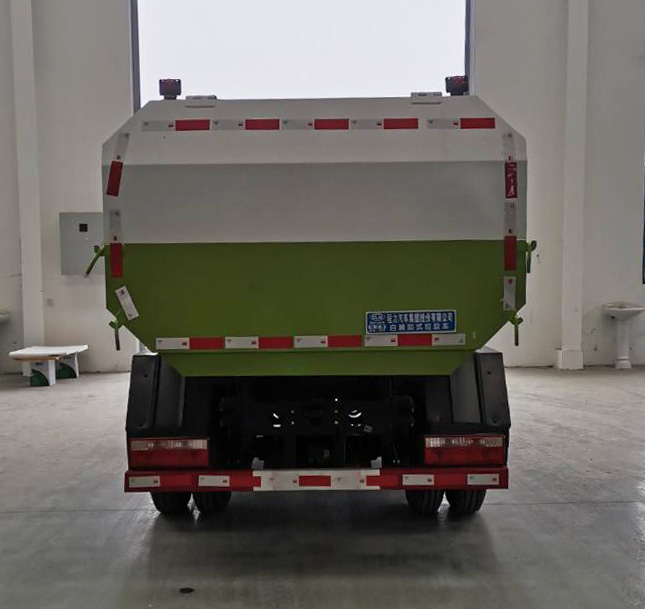 程力牌CL5071ZZZ6GH型自裝卸式垃圾車(chē) 程力牌CL5071ZZZ6GH型自裝卸式垃圾車(chē)