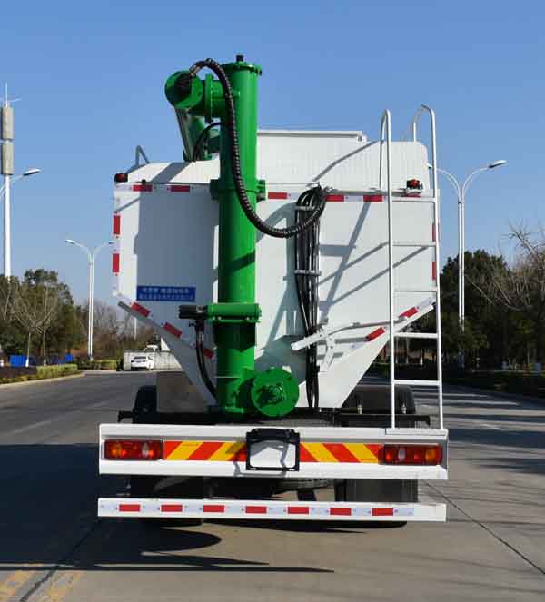 縱昂牌CLT5180ZSLDF6型散裝飼料運(yùn)輸車 縱昂牌CLT5180ZSLDF6型散裝飼料運(yùn)輸車