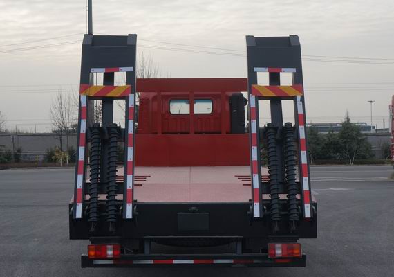 豪沃牌ZZ5147TPBH4515F1型平板運輸車 豪沃牌ZZ5147TPBH4515F1型平板運輸車