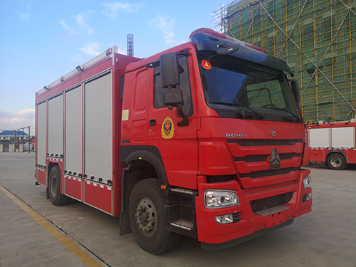 程力威牌CLW5140TXFQC200/HW型器材消防車 程力威牌CLW5140TXFQC200/HW型器材消防車