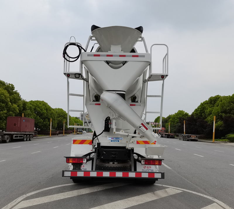通華牌THT5315GJB15DJ型混凝土攪拌運(yùn)輸車 通華牌THT5315GJB15DJ型混凝土攪拌運(yùn)輸車