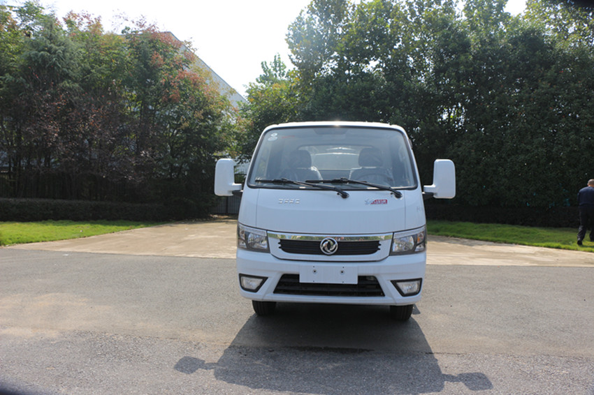 東風小型2方灑水車-3方灑水車 東風小型2方灑水車-3方灑水車