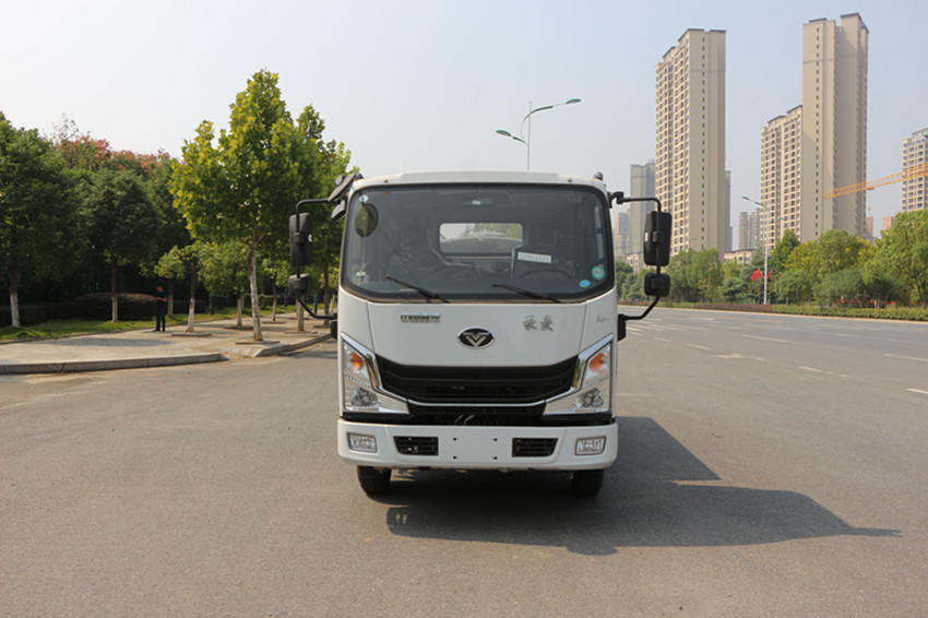 東風(fēng)6噸灑水車多少錢"-東風(fēng)6噸灑水車生產(chǎn)廠家 東風(fēng)6噸灑水車多少錢"-東風(fēng)6噸灑水車生產(chǎn)廠家