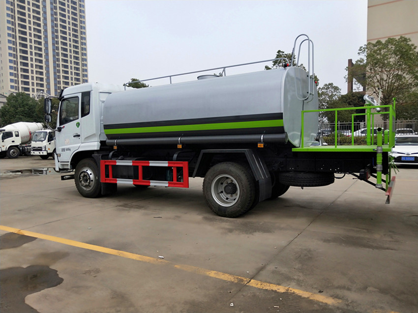 12方灑水車價格多少錢-12方灑水車價格報價-湖北程力 12方灑水車價格多少錢-12方灑水車價格報價-湖北程力