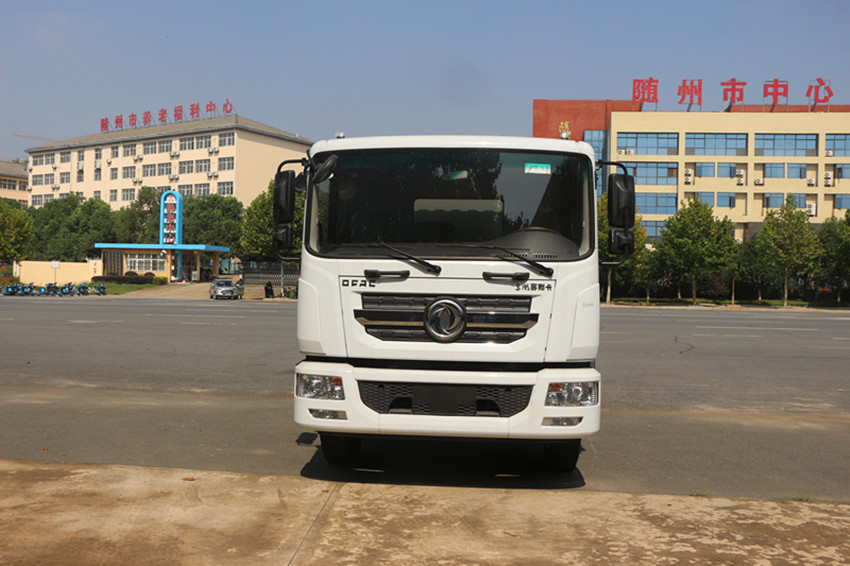 15方的灑水車多少錢-湖北盈通灑水車廠家報價 15方的灑水車多少錢-湖北盈通灑水車廠家報價