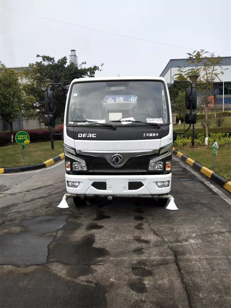 昆明賣灑水車-昆明賣灑水車的-昆明賣灑水車在什么地方 昆明賣灑水車-昆明賣灑水車的-昆明賣灑水車在什么地方