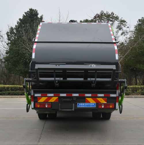 縱昂牌CLT5180ZYSDF6型壓縮式垃圾車 縱昂牌CLT5180ZYSDF6型壓縮式垃圾車