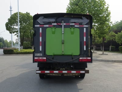 新東日牌YZR5070TSLE6型掃路車 新東日牌YZR5070TSLE6型掃路車