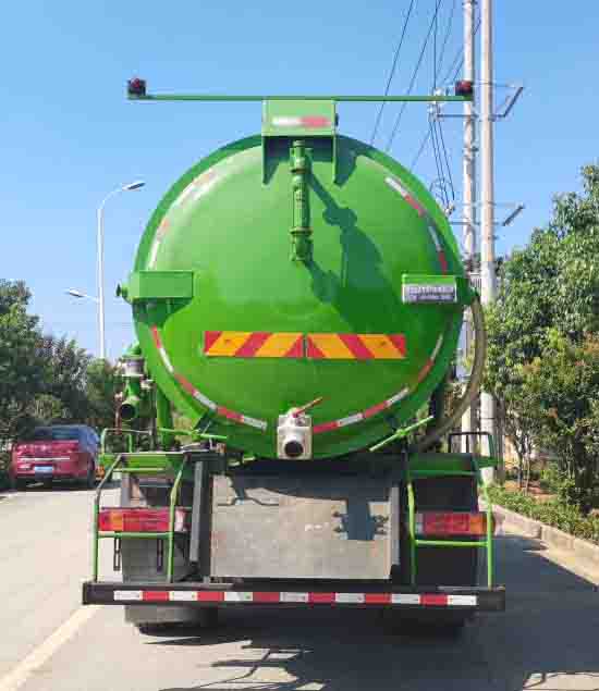 浩天星運牌HTX5180GXWBL6型吸污車 浩天星運牌HTX5180GXWBL6型吸污車