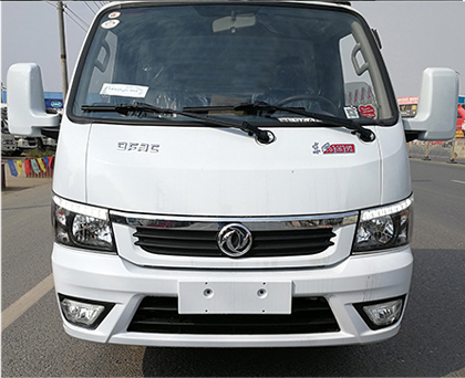 潤知星牌SCS5040GXWEQ6型吸污車 潤知星牌SCS5040GXWEQ6型吸污車