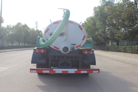 潤知星牌SCS5030GXESQR6型吸糞車 潤知星牌SCS5030GXESQR6型吸糞車