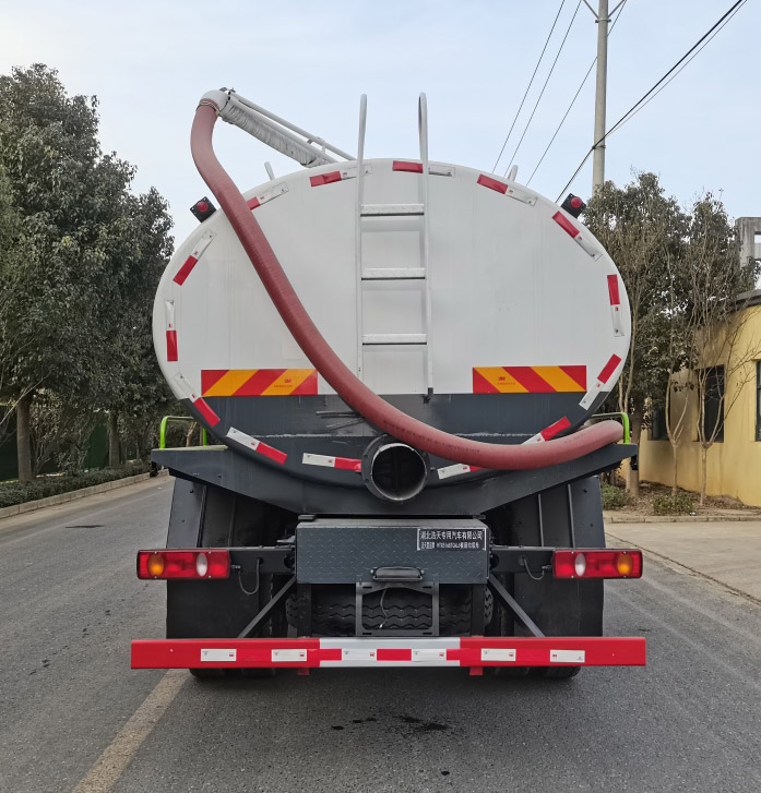 浩天星運牌HTX5168GXEL6型吸糞車 浩天星運牌HTX5168GXEL6型吸糞車