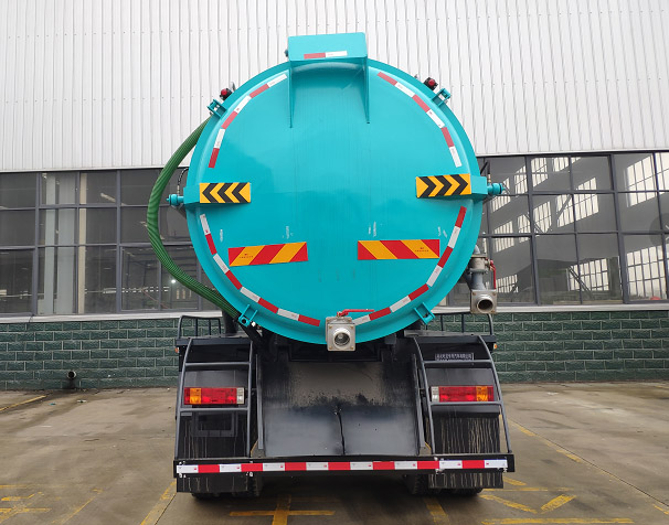 旺龍威牌WLW5250GXWSX型吸污車 旺龍威牌WLW5250GXWSX型吸污車