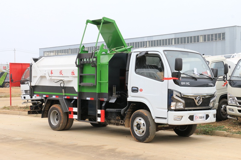 東風(fēng)小福瑞卡掛桶垃圾車-東風(fēng)5方掛桶垃圾車廠家直銷-湖北程力 東風(fēng)小福瑞卡掛桶垃圾車-東風(fēng)5方掛桶垃圾車廠家直銷-湖北程力