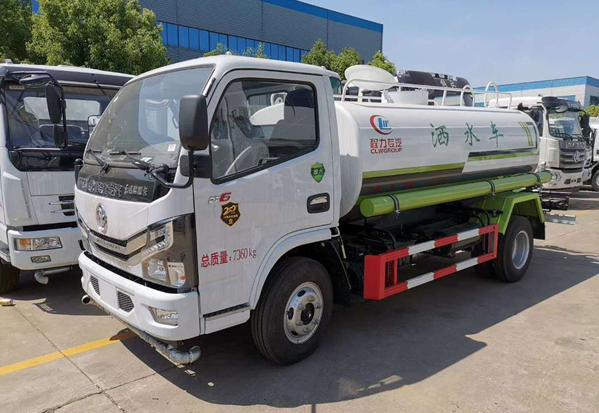 國(guó)六東風(fēng)小多利卡5噸灑水車圖片-灑水車-5噸灑水車生產(chǎn)廠家-湖北程力 國(guó)六東風(fēng)小多利卡5噸灑水車圖片-灑水車-5噸灑水車生產(chǎn)廠家-湖北程力