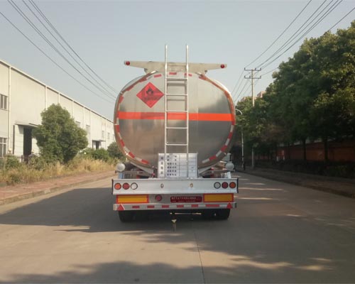 天威緣牌TWY9402GYYL型鋁合金運油半掛車 天威緣牌TWY9402GYYL型鋁合金運油半掛車